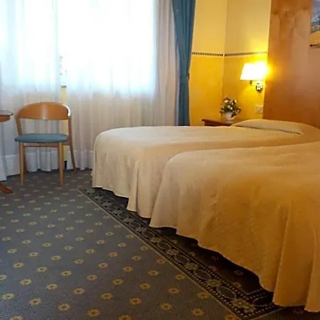 Al Ponte Hotel 4*