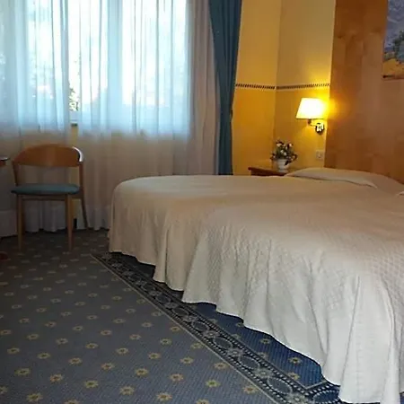 Al Ponte Hotel 4*