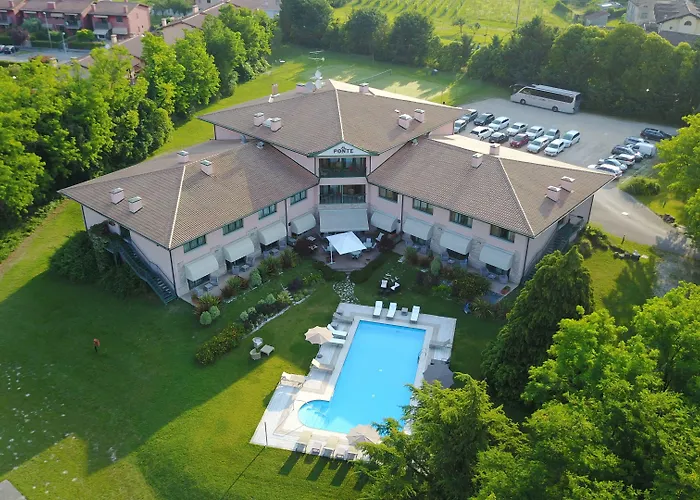 Al Ponte Szálloda 4*